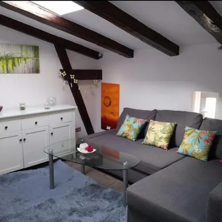 Homestay Stylish Apt In The Old Town Poznan